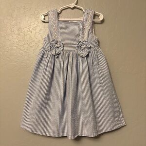 Edgehill Collection blue and white seersucker embroidered sleeveless dress 3T